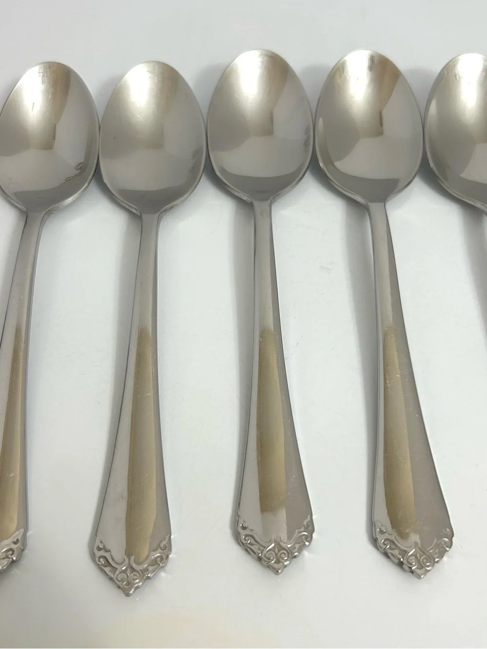 Hampton Silversmith 18/10 Stainless Flatware Felicia Oval Soup & Tea Spoon 6 pcs